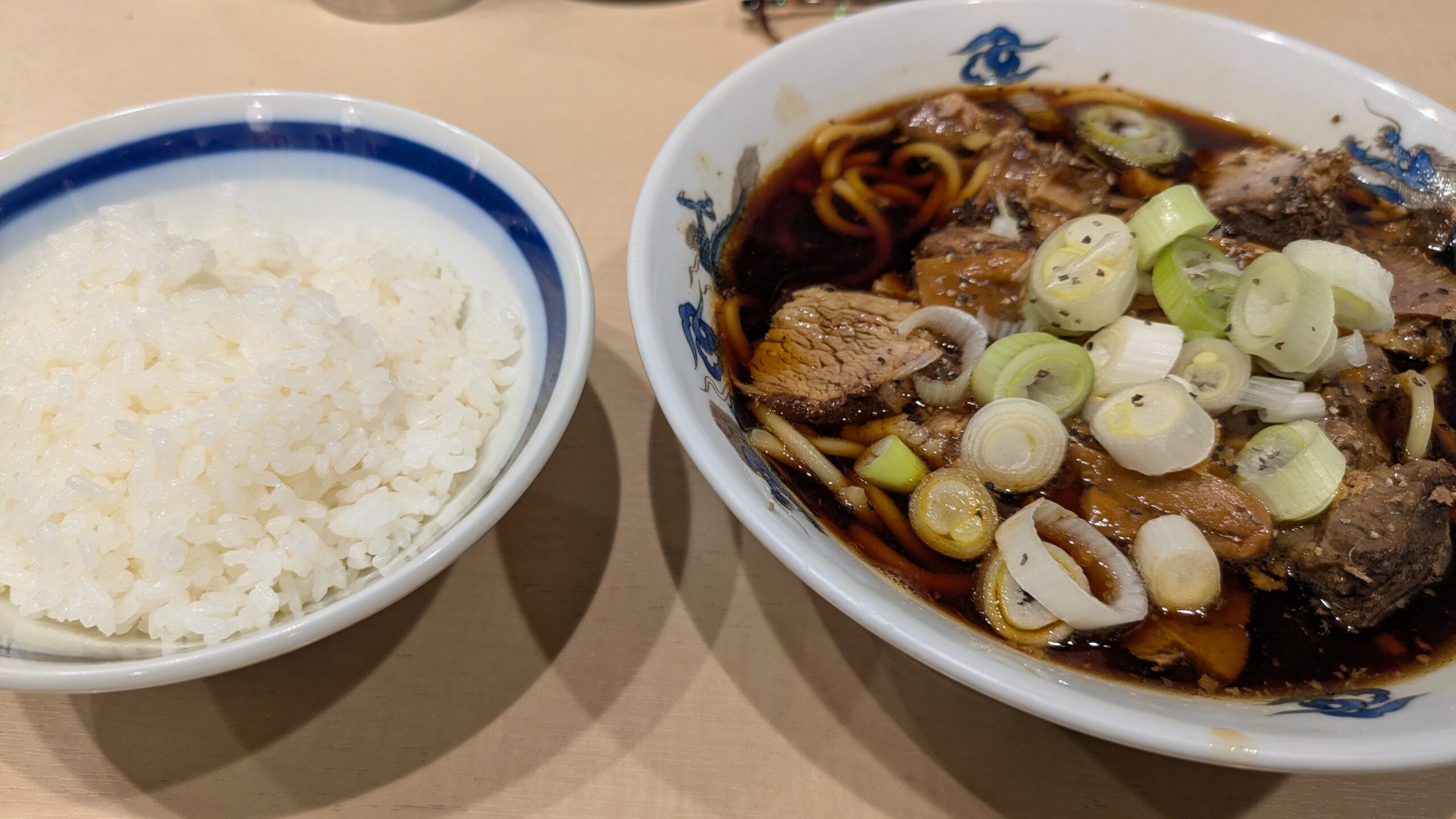 西町大喜で富山ブラックラーメンを食べてきた！富山ツーリングにも！おススメの食べ方は？